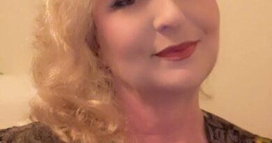 Moment Filozofik nga pedagoge Elvira Zeneli Moment Filozofik nga pedagoge Elvira Zeneli