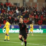 David Nue uron Shqipërinë dhe Kosovën për hyrjen në Play -off të botërorit David Nue uron Shqipërinë dhe Kosovën për hyrjen në Play -off të botërorit