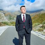 Ilir Shaqiri ikona jonë muzikore Ilir Shaqiri ikona jonë muzikore