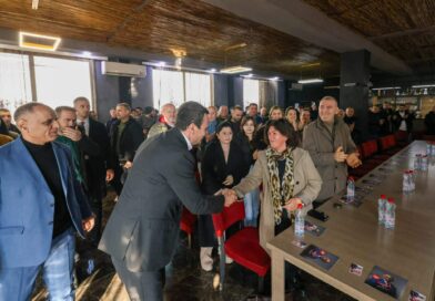 Kryeministri Kurti afër çdo shtrese në terren