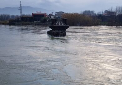 Kryeministri Rama flet mbi situatën e rëndë nga përmbytjet Kryeministri Rama flet mbi situatën e rëndë nga përmbytjet