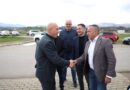 Gjenerali i shquar Lahi Brahimaj dhe lideri Ramush Haradinaj në homazhe për dëshmorët