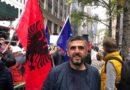 Përfaqësuesi i OVL UÇK për Amerikë nënkolonel Astrit Huskaj protestoi me shok sot para konsullates serbe në New York