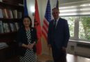 Ambasadori Nait Hasani takon ambasadoren Amerikane Yuri Kim