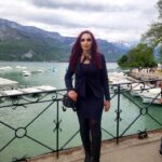 Nga Ganimete Jakupi një rrëfim me doza sarkazme