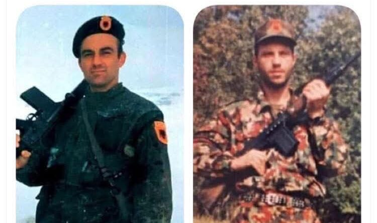 Selca;Vezir Jashari dhe Ahmet Kaqiku koloset e UÇK -së