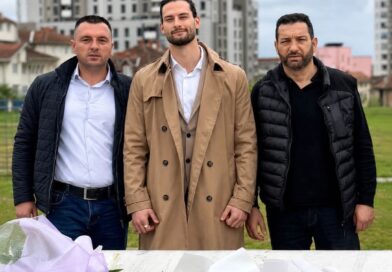 Çlirimtari Arben Krasniqi kujton kolosin Ilir Konushevci