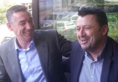 Hajdar Beqa uron Kadri Veselin për ditëlindje