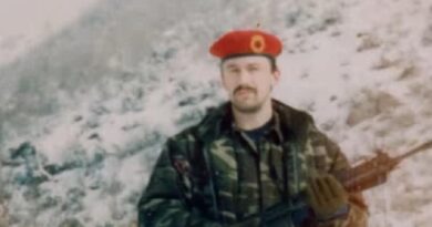 Çlirimtari Hajdar Beqa uron ditën e çlirimit të Prishtinës nga UÇK ja Çlirimtari Hajdar Beqa uron ditën e çlirimit të Prishtinës nga UÇK ja